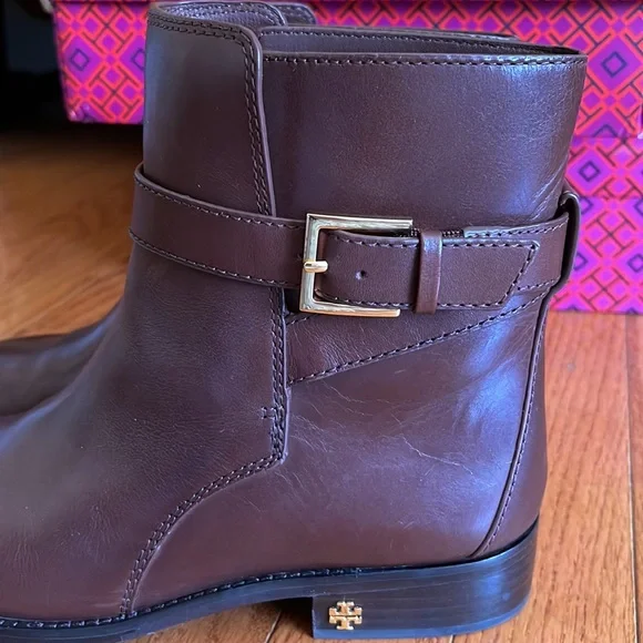 Tory Burch Brown Ankle Boots - Picture 9 of 16